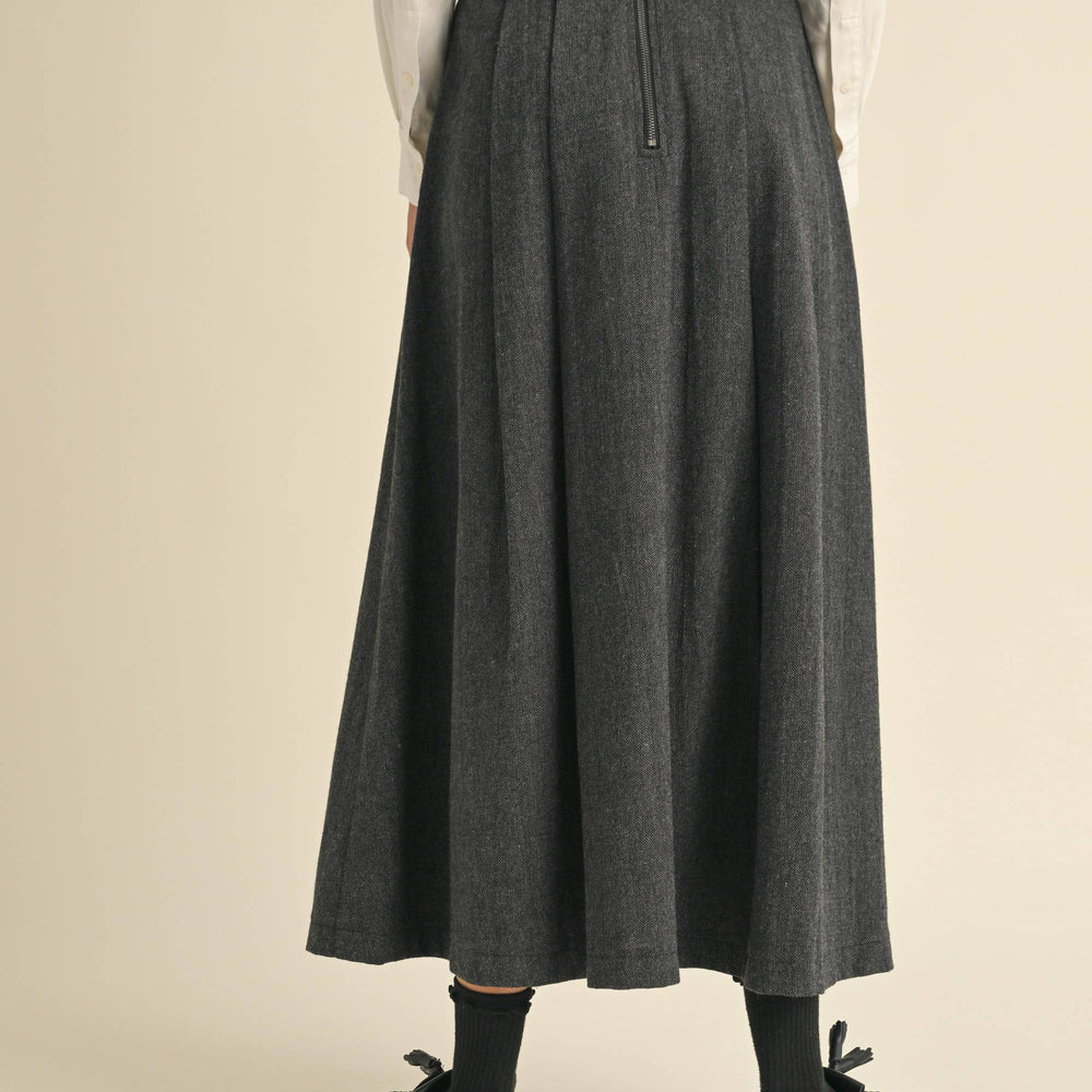 
                      
                        Gray Pleated Woven A Line Maxi Skirt
                      
                    