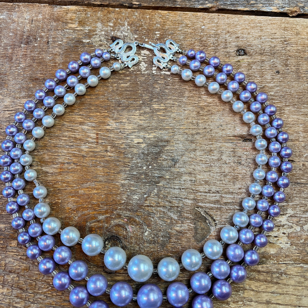 Vintage ombre lavender pearl necklace