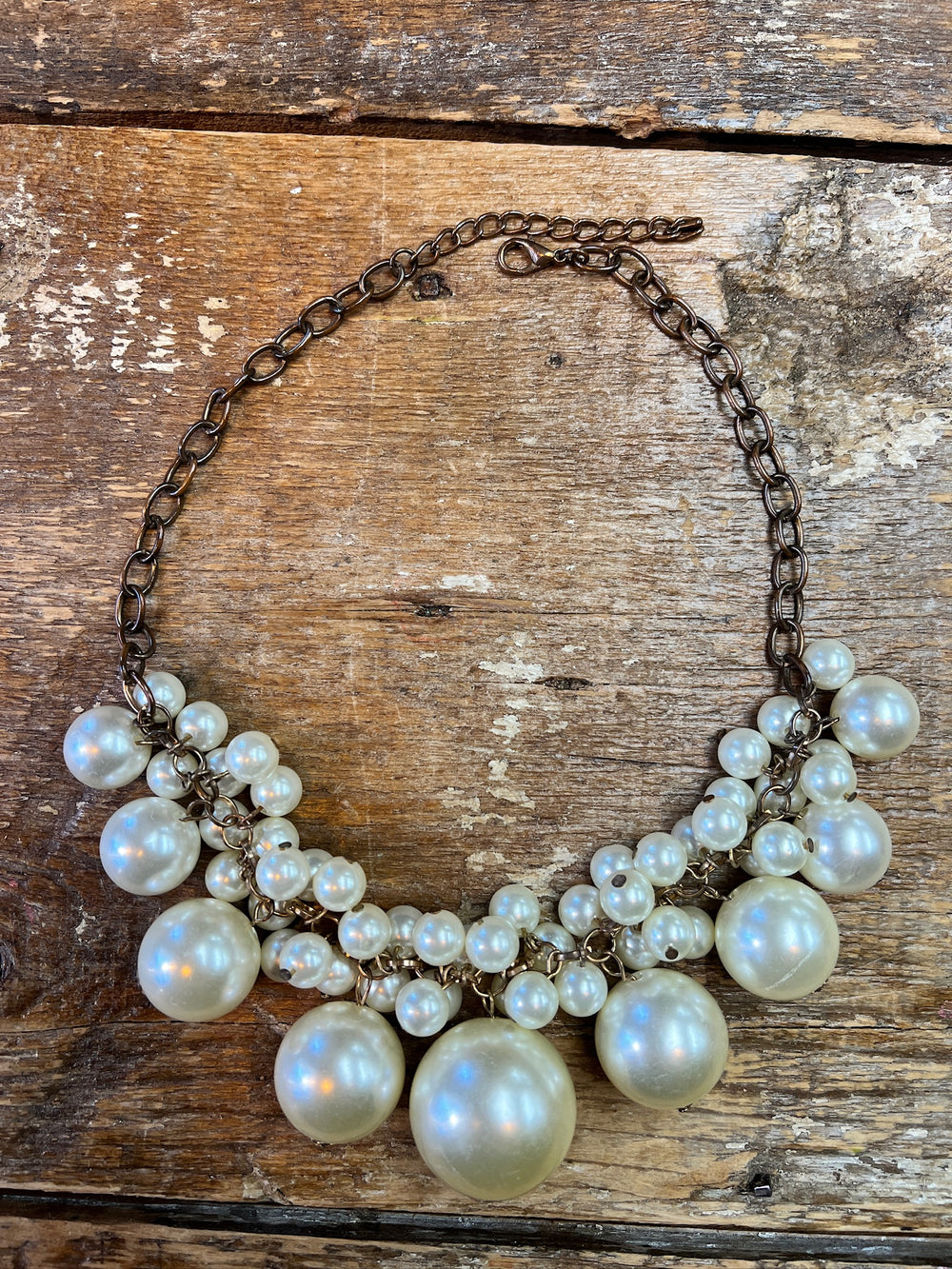 Vintage pearl bobble necklace