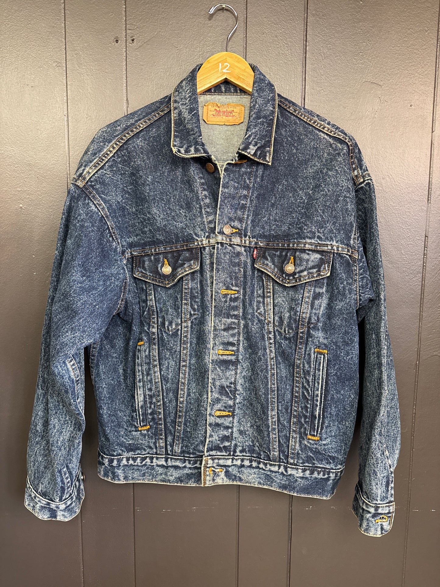 Vintage Levi's Blue Unisex Denim Jacket - Size M