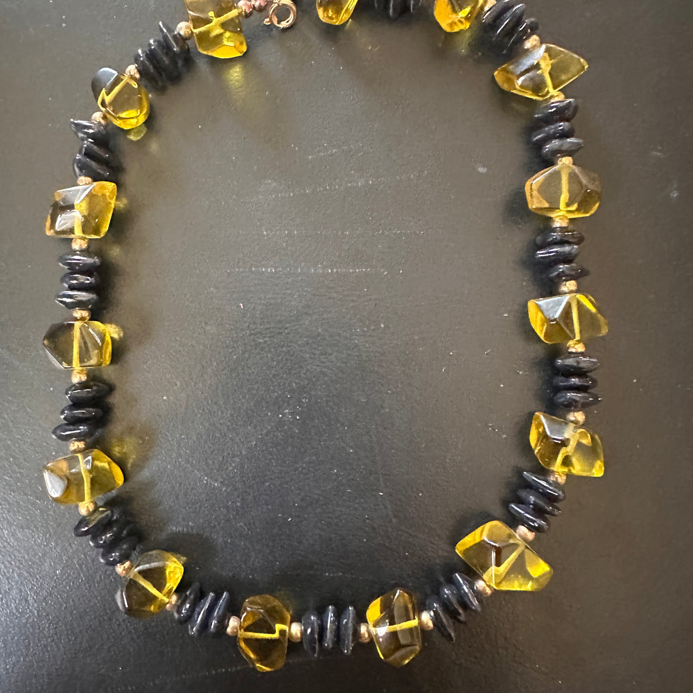 Vintage yellow and black beaded necklace