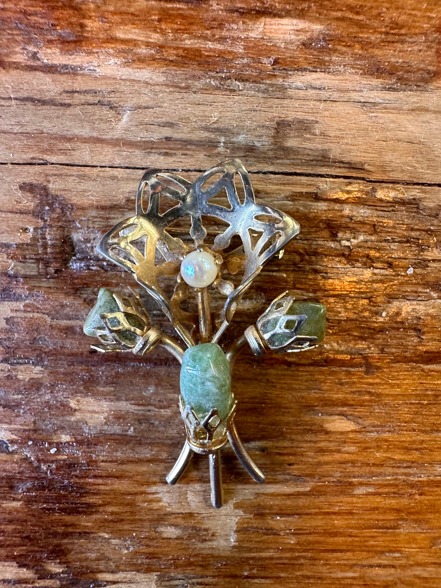 Vintage floral bouquet brooch