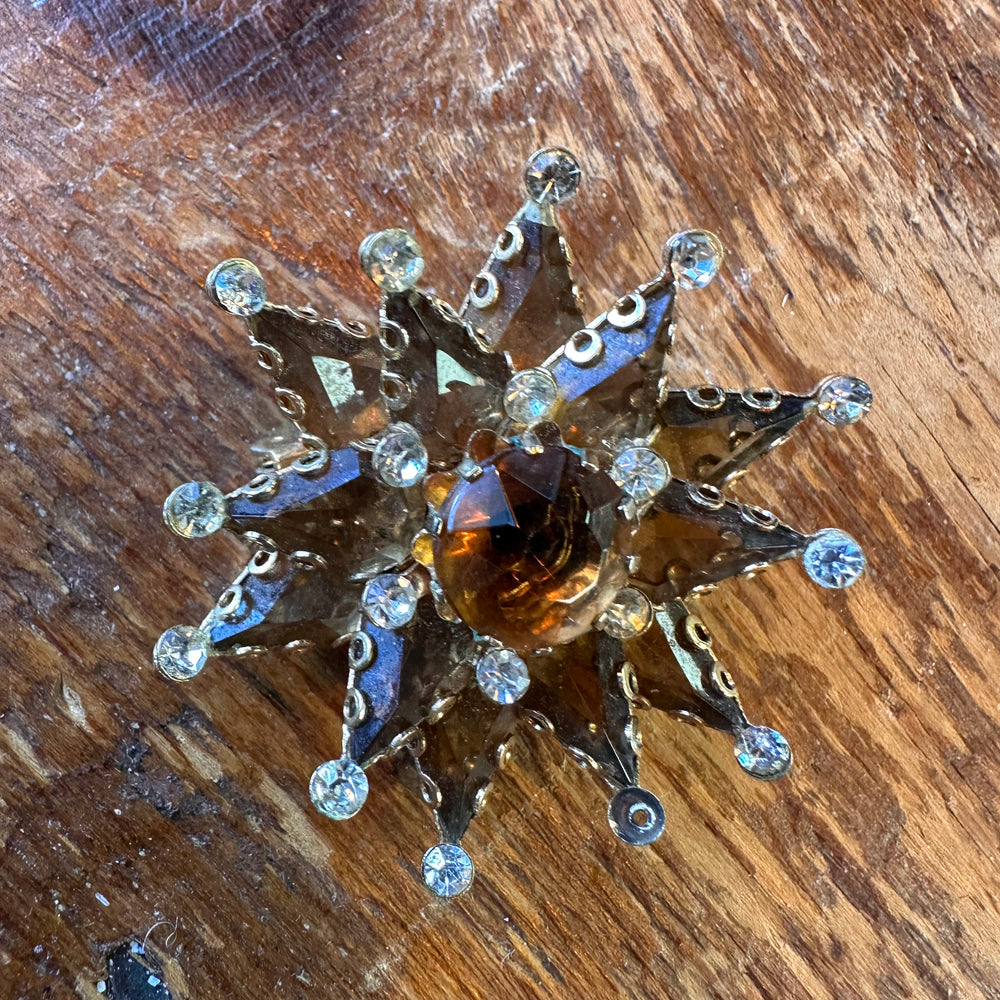 Vintage brown rhinestone flower brooch