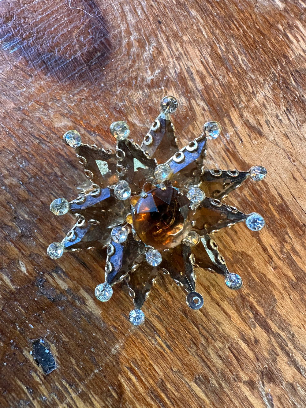 Vintage brown rhinestone flower brooch