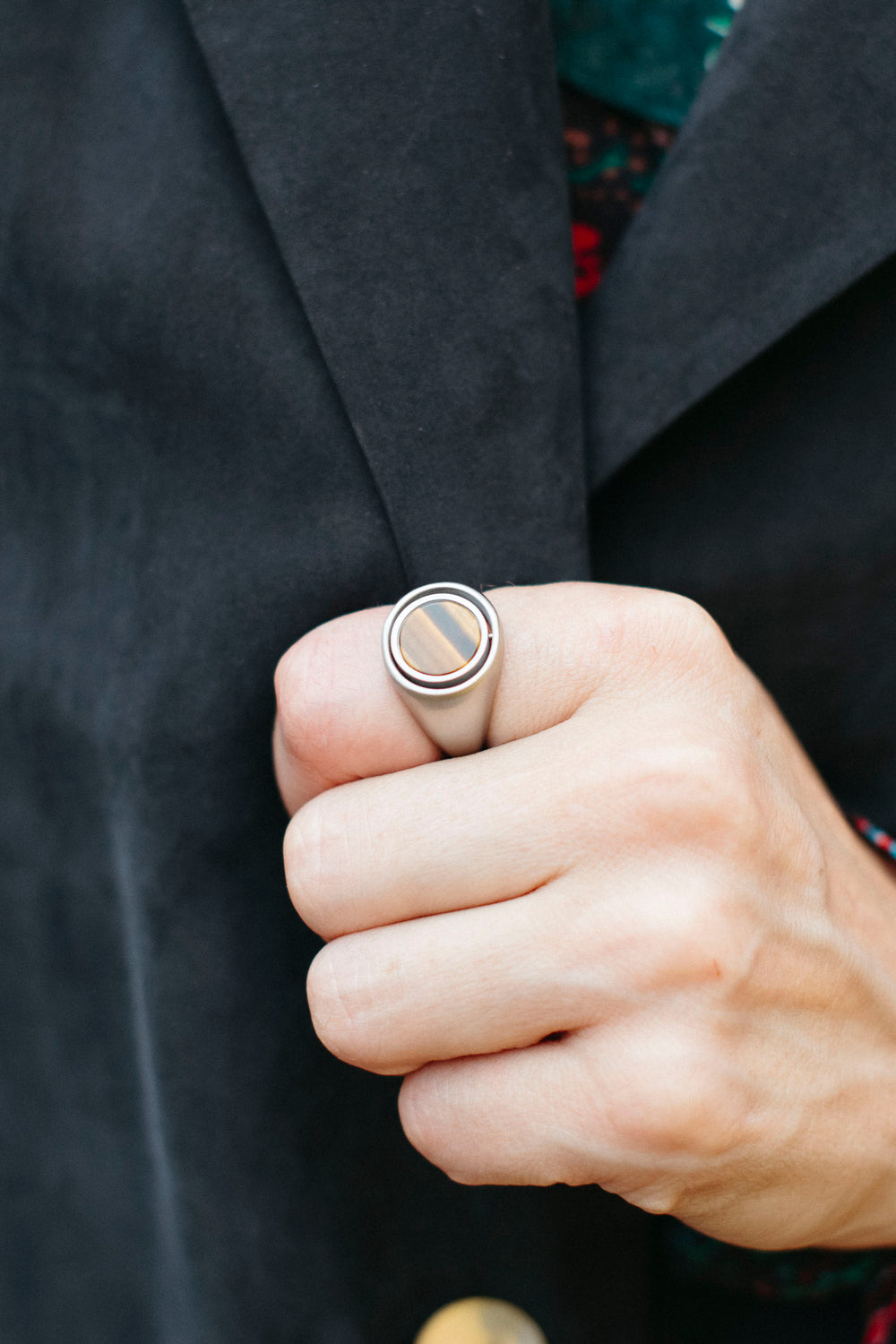 Reversible Tiger Eyes & Onyx Ring - Unisex