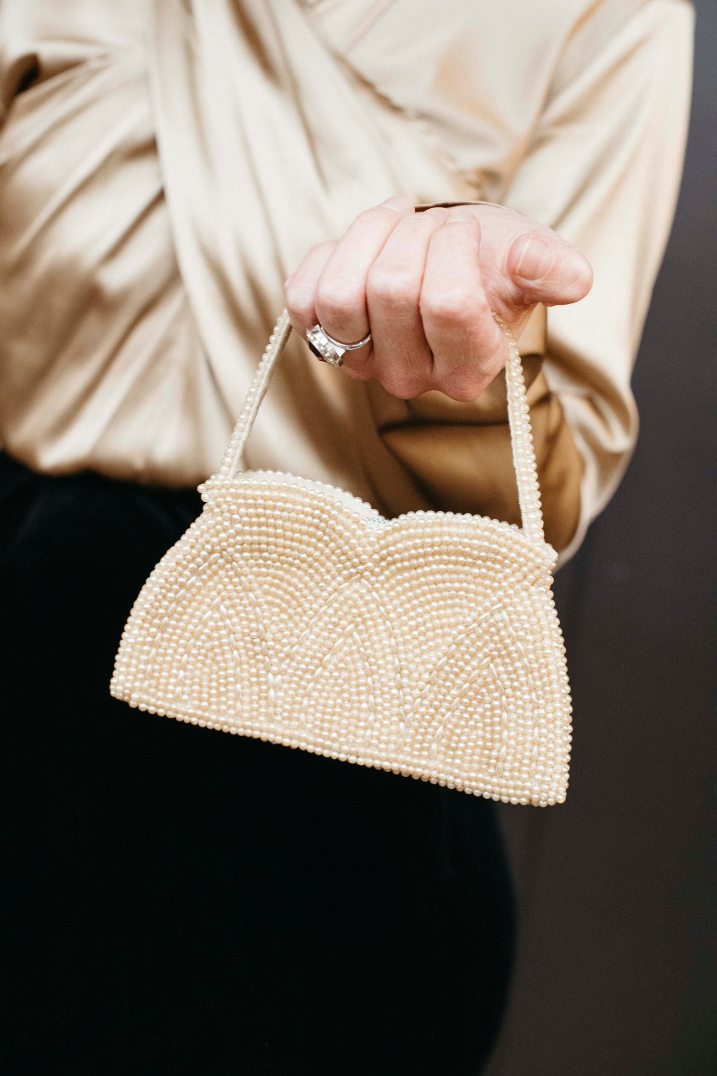 Vintage 1950s Cream Beaded Purse