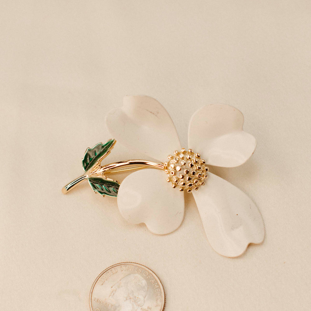 Vintage 1960s White Flower Brooch