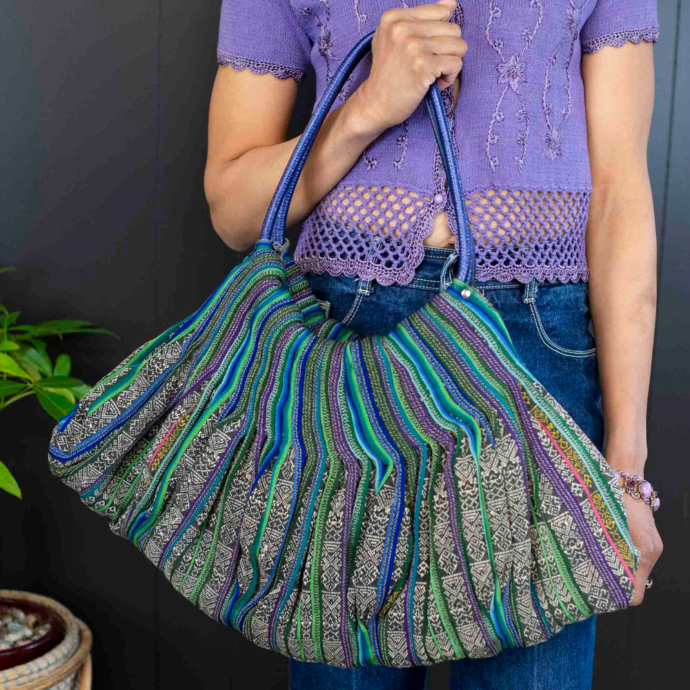 Vintage Bohemian Woven Shoulder Bag – Vibrant & Spacious