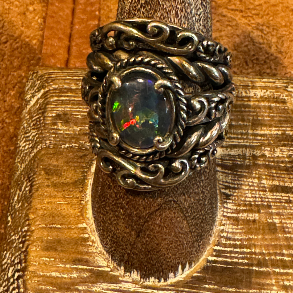 Vintage Silver Swirl Ring with Opal Stone