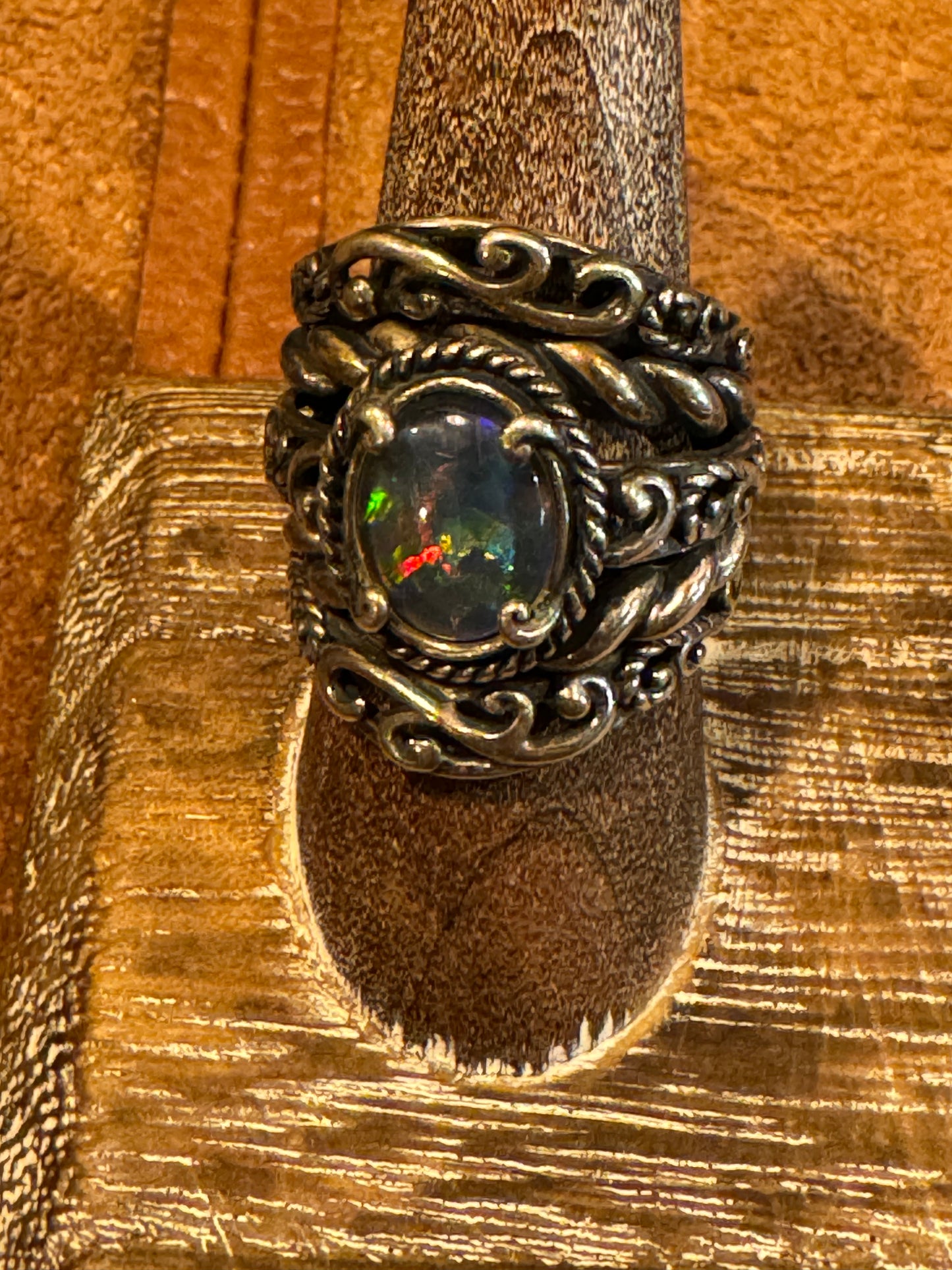 Vintage Silver Swirl Ring with Opal Stone