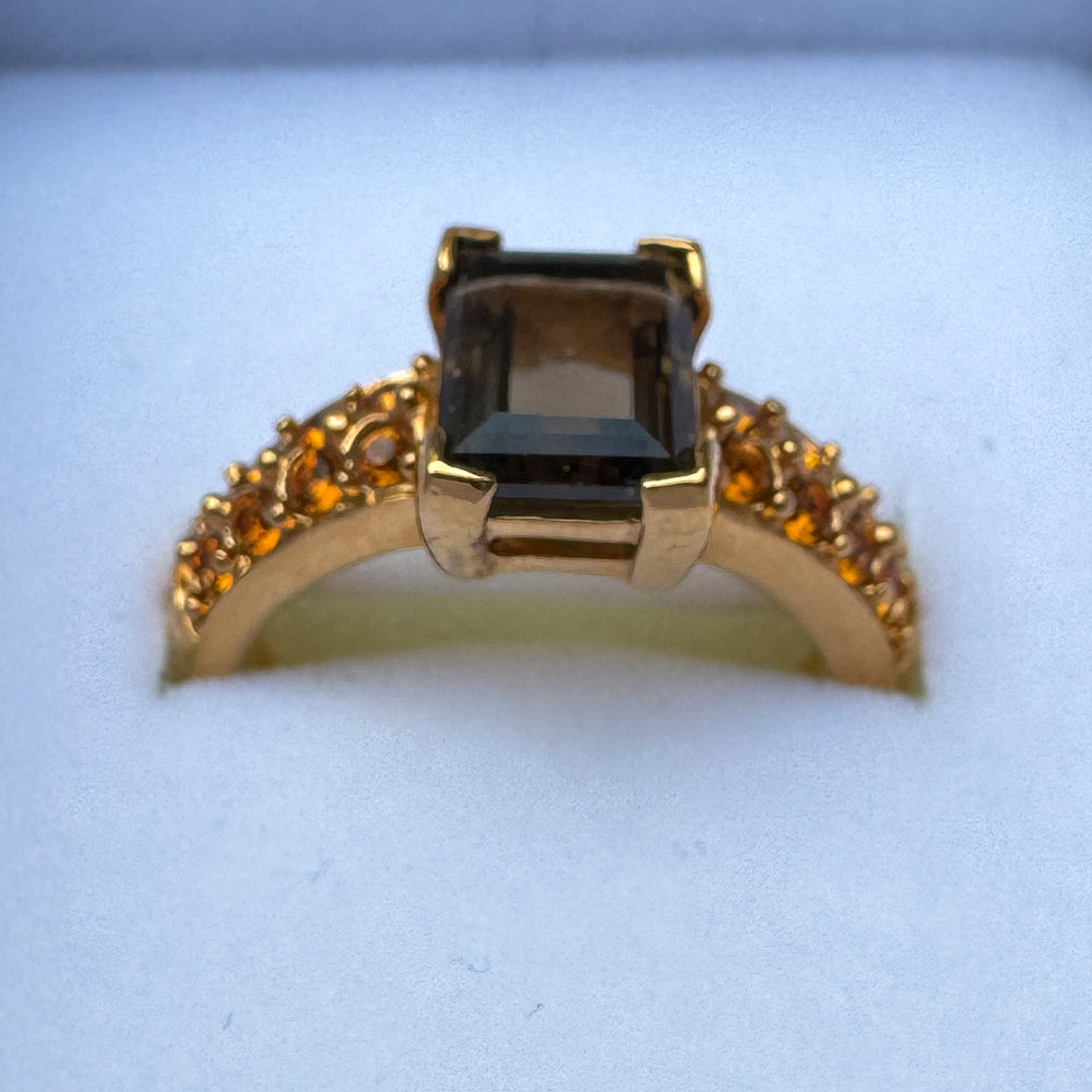 
                      
                        Vintage Golden Swarovski Smoky Quartz Statement Ring – Size 6
                      
                    