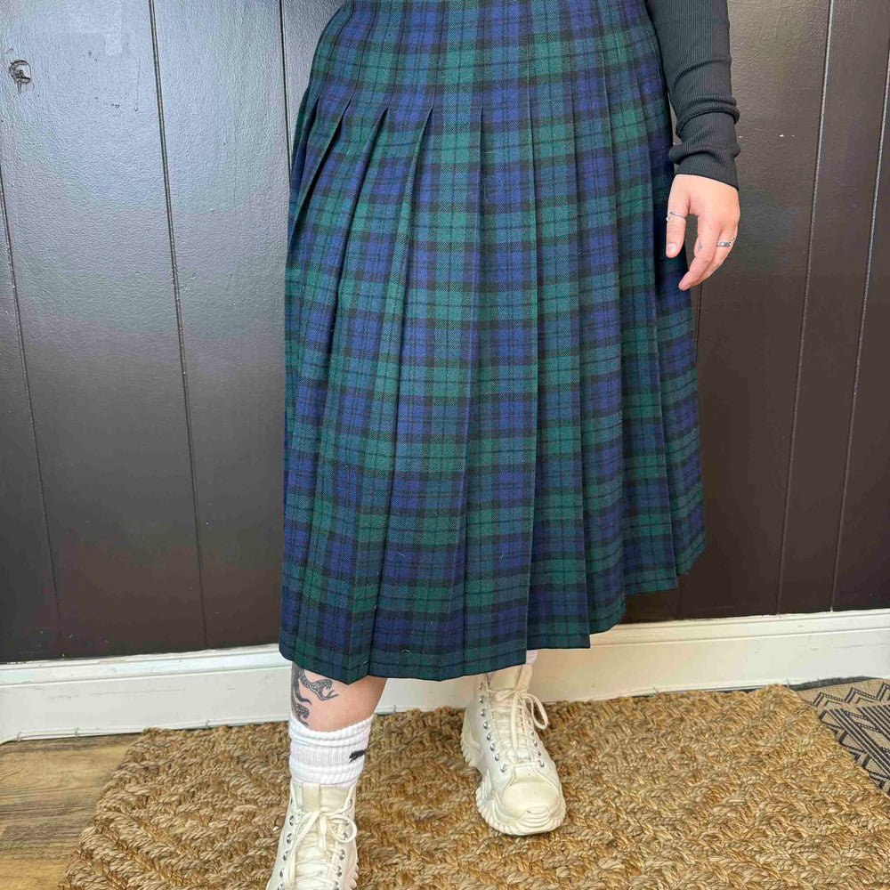 
                      
                        Vintage Plaid Midi Skirt
                      
                    