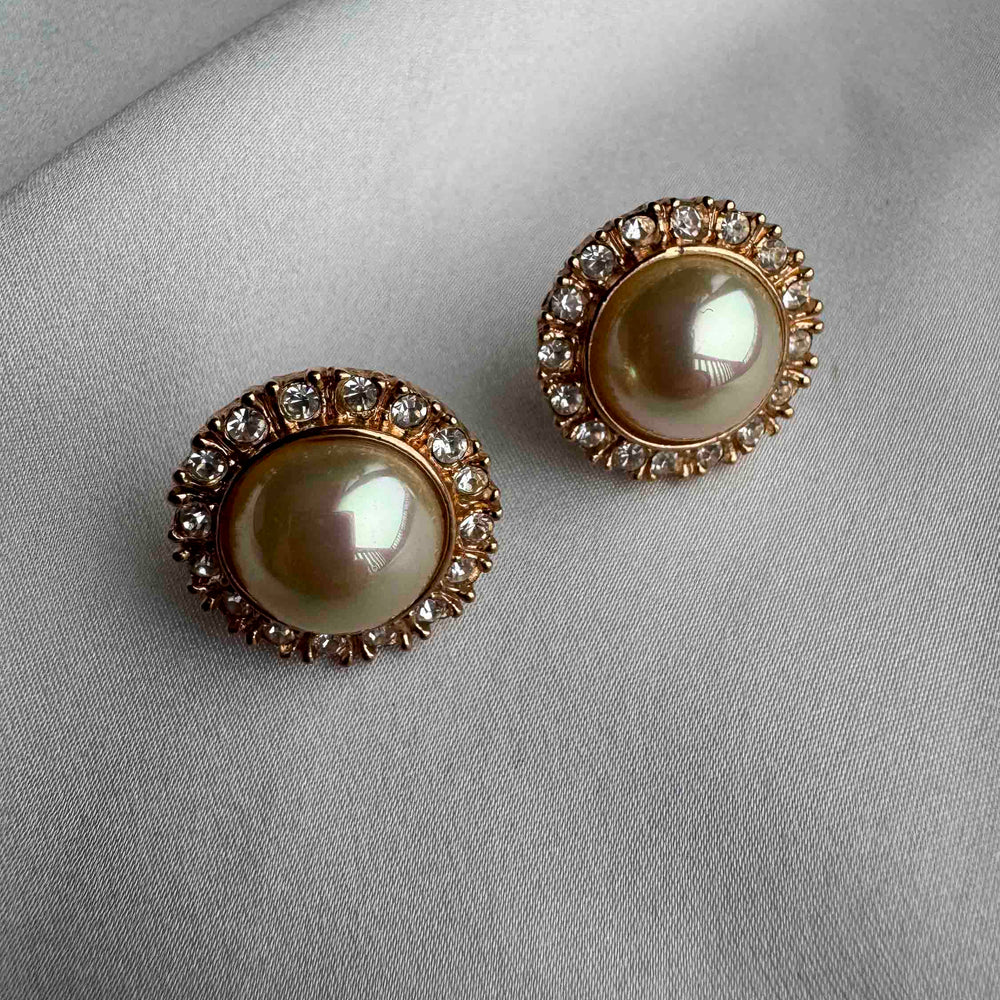 Vintage Faux Pearl & Rhinestone Earrings – Classic Elegance