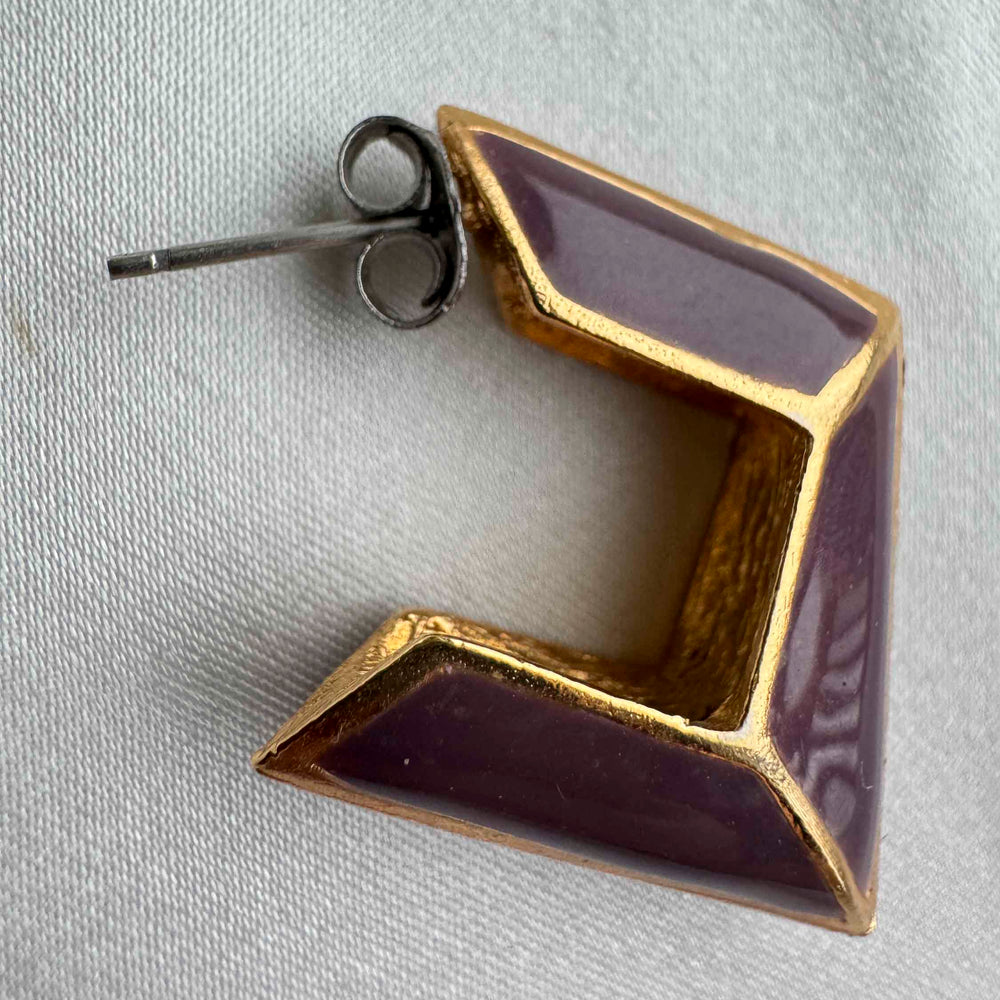 
                      
                        Vintage Geometric Enamel Earrings – Bold 80s Statement
                      
                    