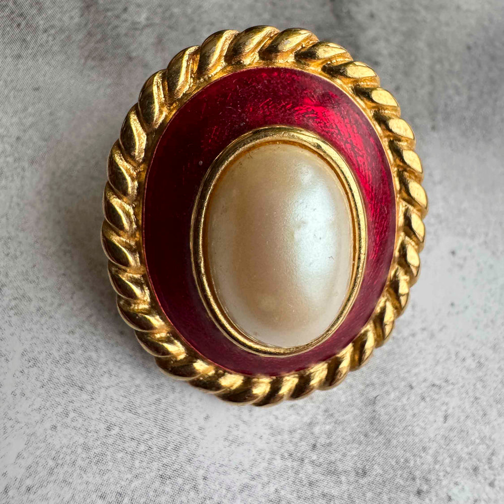 
                      
                        Vintage Red & Gold Cabochon Earrings – Royal Elegance
                      
                    