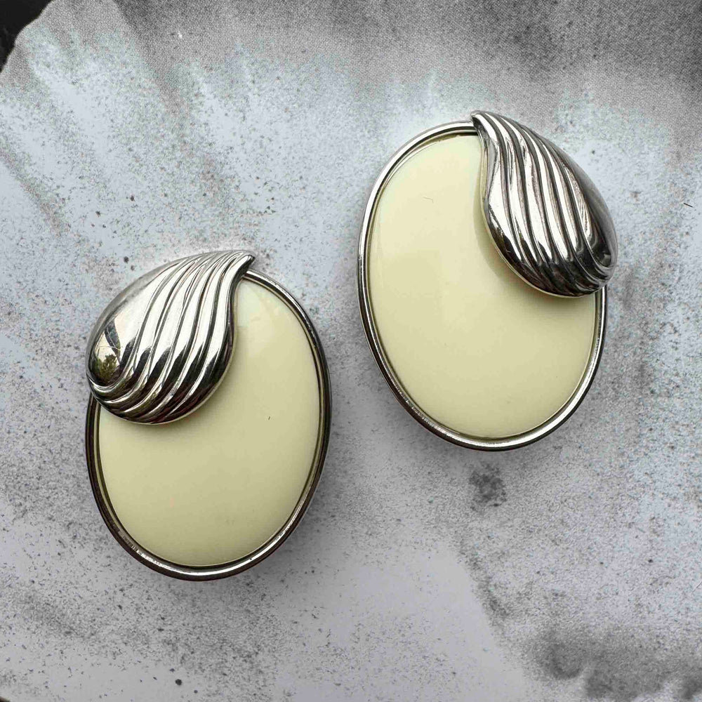 Vintage Ivory & Silver Clip-On Earrings – 1980s Sculptural Glam