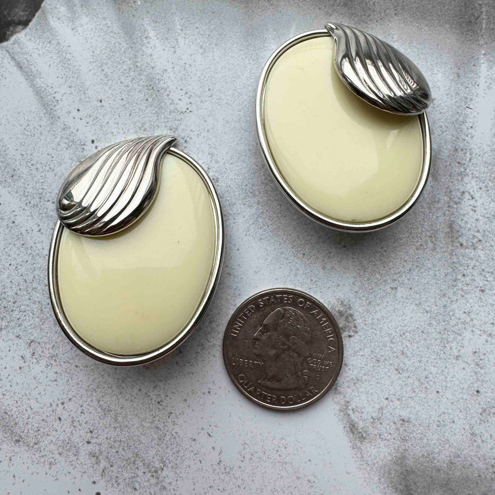 Vintage Ivory & Silver Clip-On Earrings – 1980s Sculptural Glam