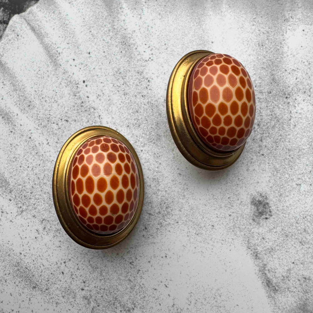 Vintage 1980s Honeycomb Clip-On Earrings – Bold Retro Charm