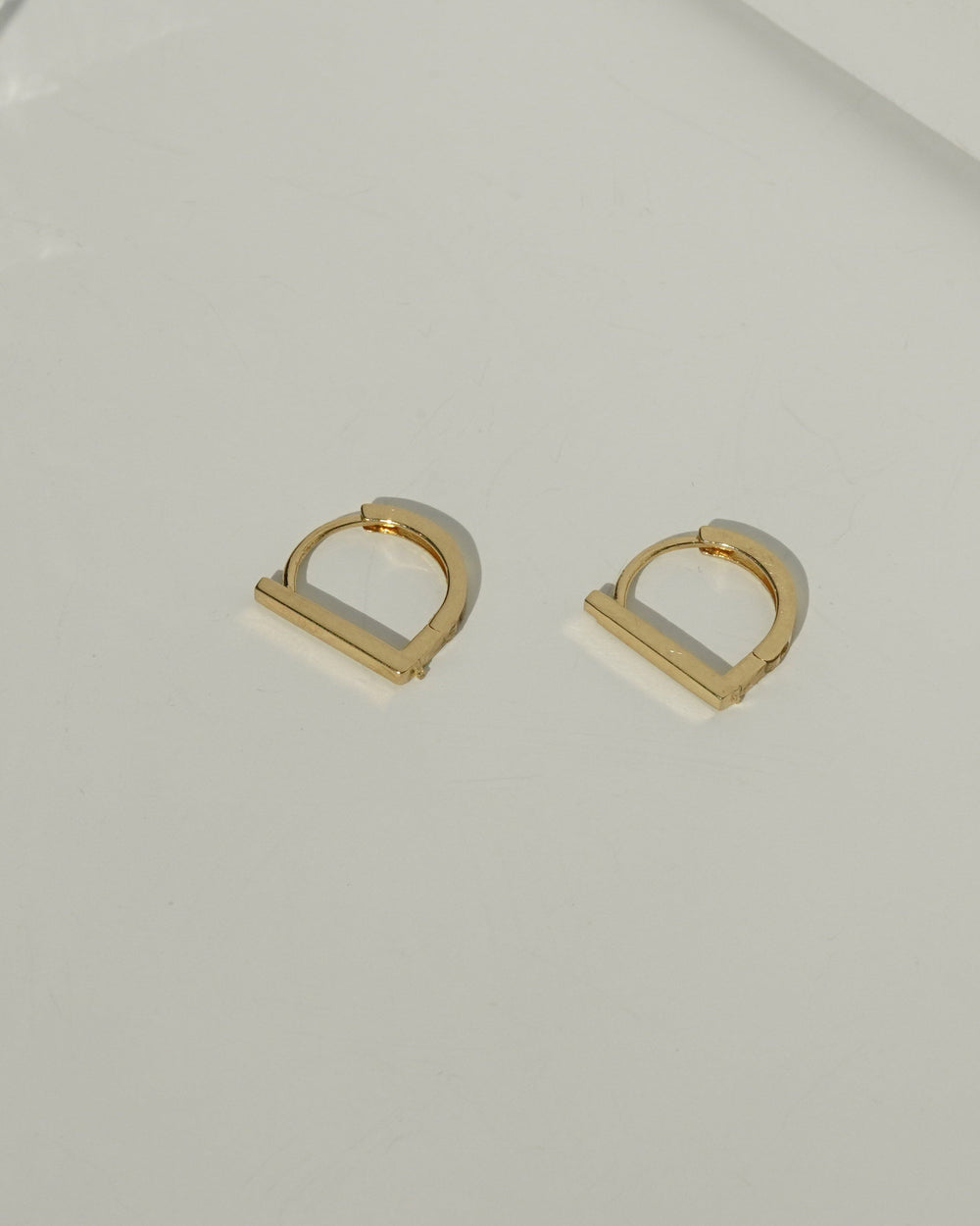 Chester Hoops - 14k Gold