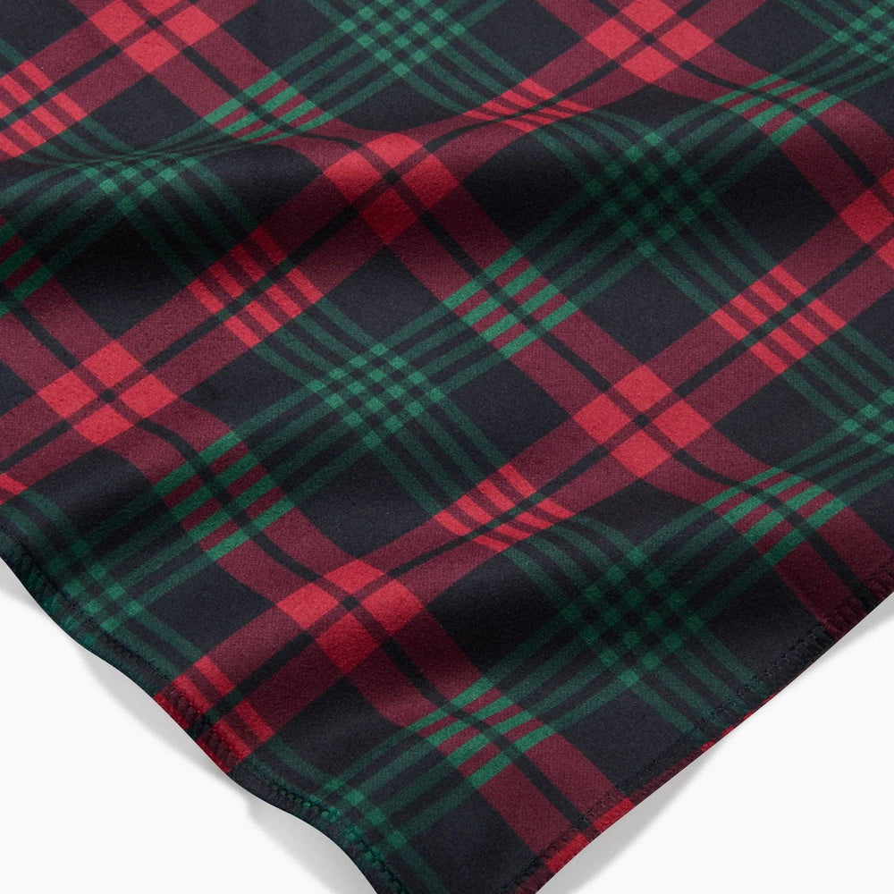 Very Merry Plaid Dinner Napkin Set